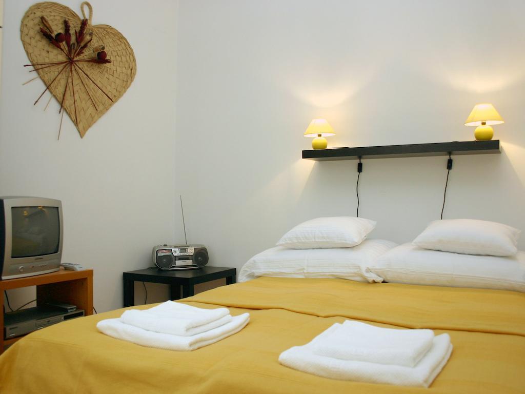 Arriva Apartment, Optional Indoor Parking Budapest Camera foto